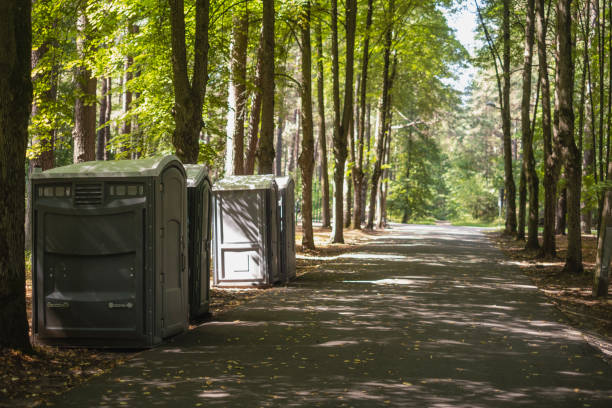 Porta potty delivery and setup in Emporia, KS